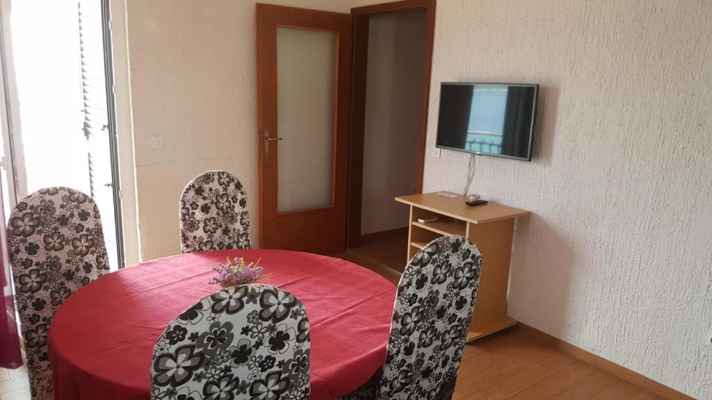 Apartments Lala 普利莫顿 外观 照片